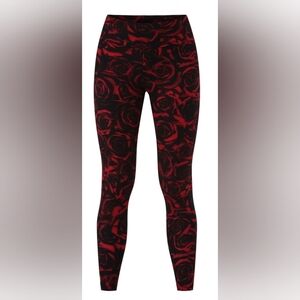 Nwt adorable rose leggings #293